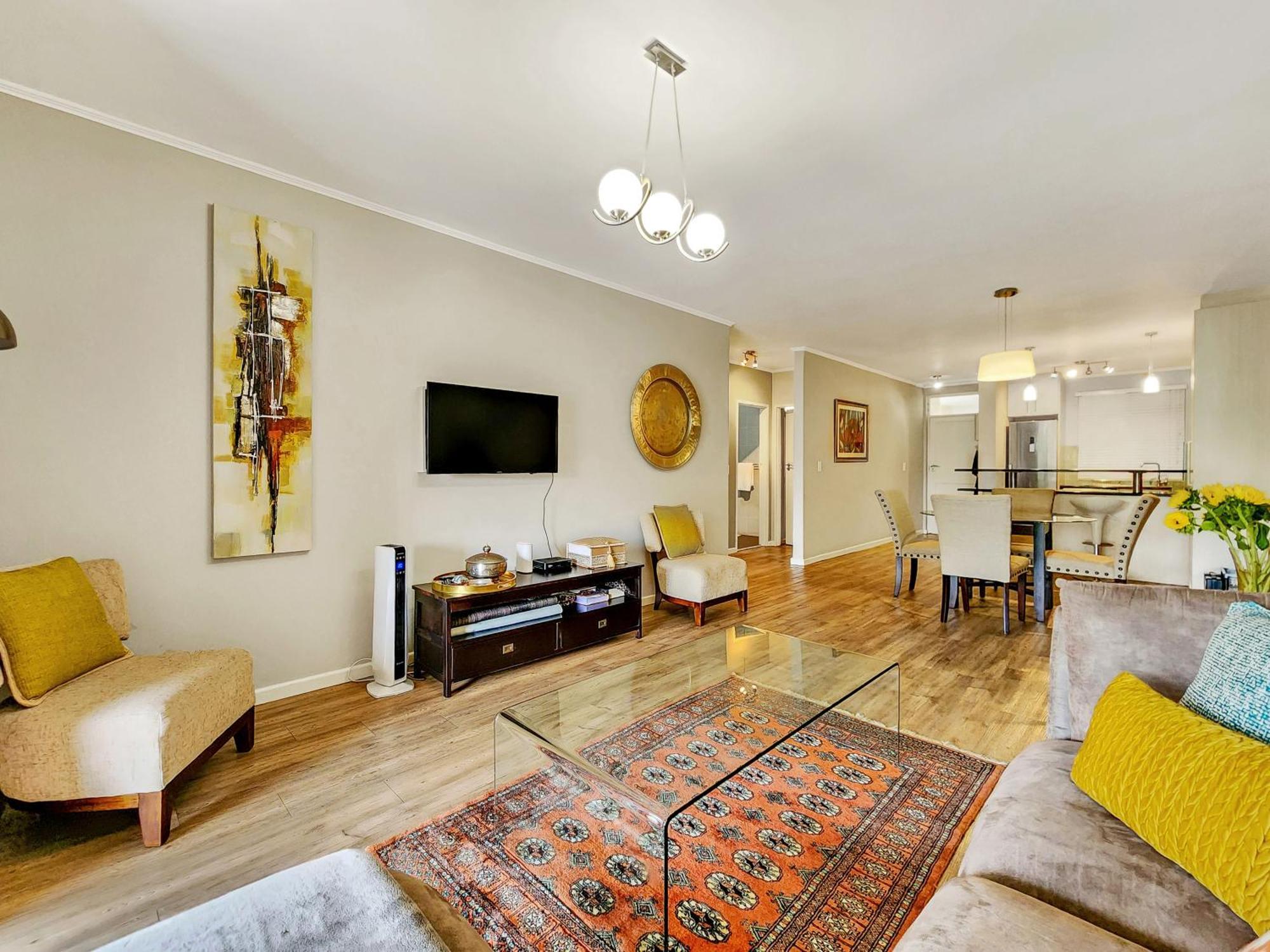Peaceful Retreat, Pools, Gym, Parks * Cape Town