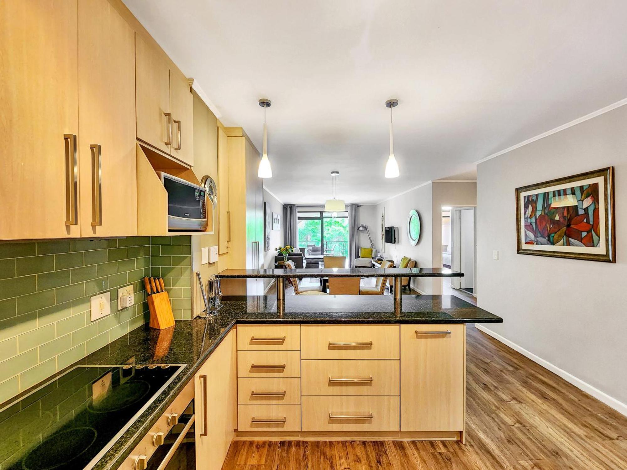 Peaceful Retreat, Pools, Gym, Parks Apartment *