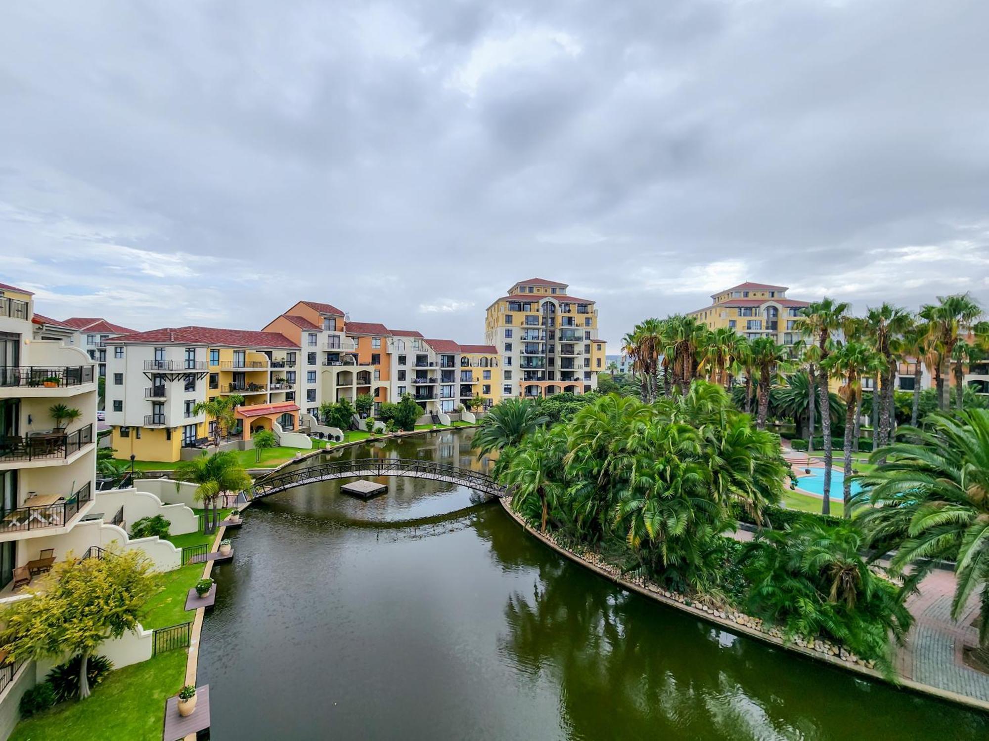 Apartment Peaceful Retreat, Pools, Gym, Parks