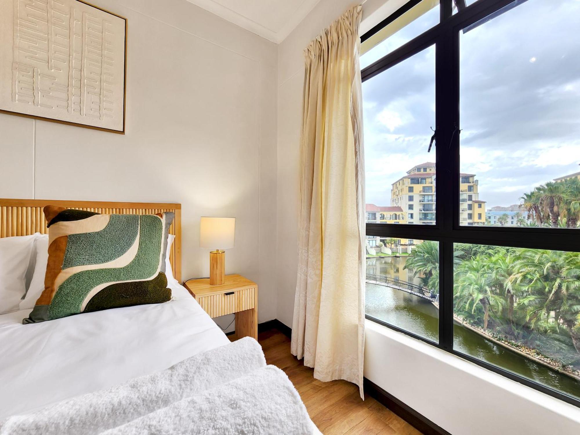 Apartment Peaceful Retreat, Pools, Gym, Parks Cape Town
